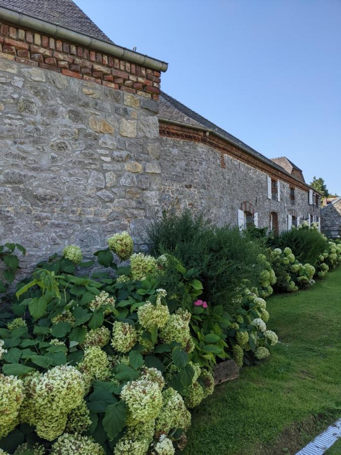 Bed and Breakfast La Grange De Dourlers Esterno foto