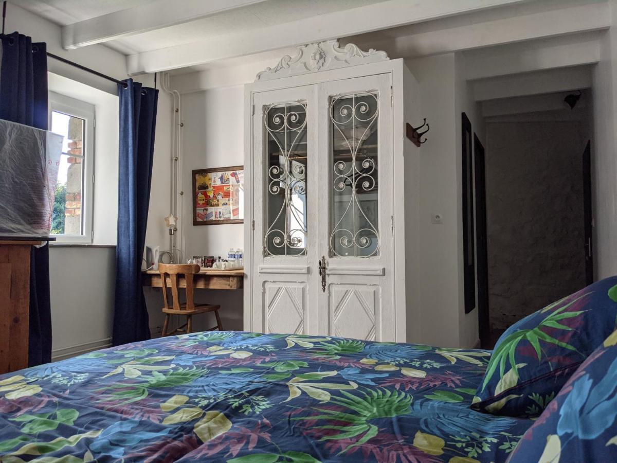 Bed and Breakfast La Grange De Dourlers Esterno foto